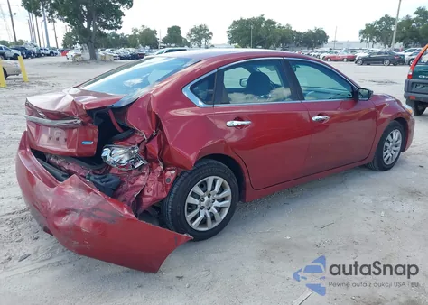 2015 Nissan Altima 2.5/2.5 S/2.5 Sl/2.5 Sv из США, поврежденный, VIN 1N4AL3AP4FN875706